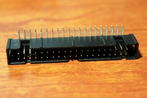 40-pin IDE connector